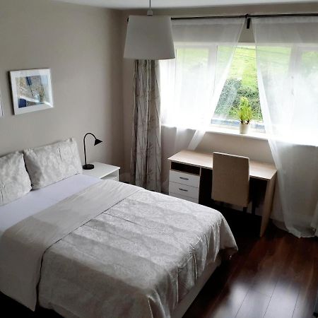 Ensuite At The Foot Of Dublin Mountains Exterior photo