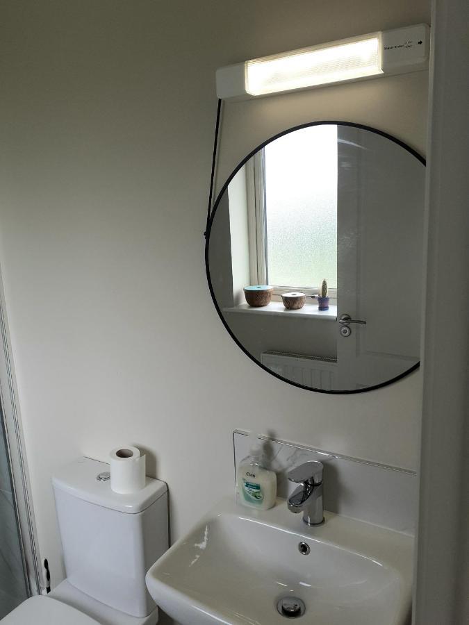 Ensuite At The Foot Of Dublin Mountains Exterior photo